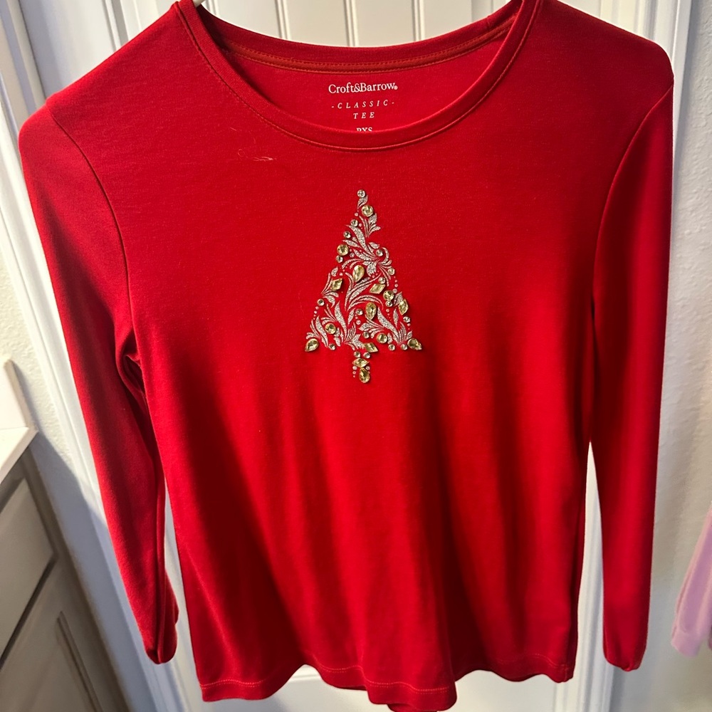 Croft & Barrow Red Long Sleeve Fitted Embellished Tee